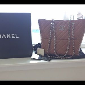 CHANEL XL GRAND SHOPPER TOTE CAMEL TAN QUILTED